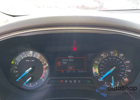 2014 Ford Fusion Se z USA, uszkodzony, nr VIN 1FA6P0H70E5383834